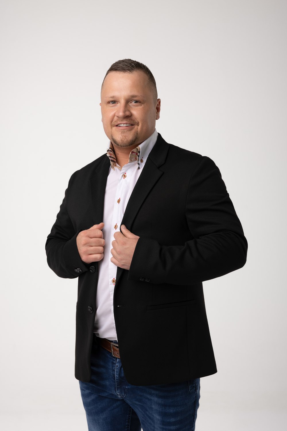 Robin Dill, Inhaber und Gründer von Mehrkunden 26 aus Preetz